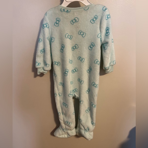Hello Kitty Aqua Kids Footie Pajamas - Picture 4 of 4